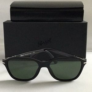 COPY - PERSOL SUNGLASSES MEN.